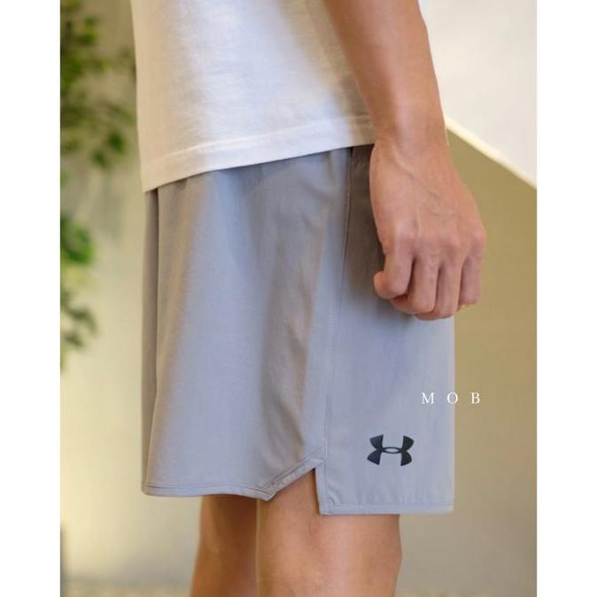 Celana Pendek/ Olahraga Under Armour Qualifier 9 Grey Orinal