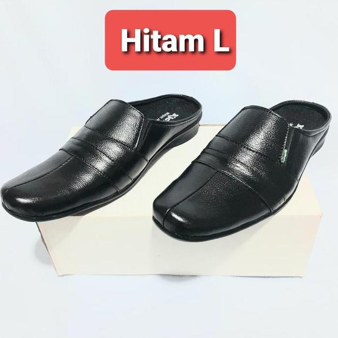 Sepatu sandal/slop kickers pria