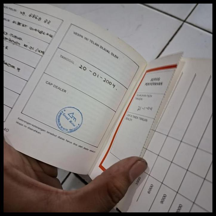 TERMURAH BUKU PETUNJUK DAN PEMAKAIAN VESPA EXCEL 150 ORIGINAL BEKAS BAGUS WARNA MOTOR HIJAU 