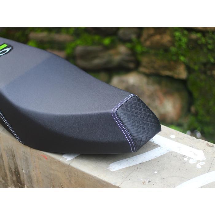 Jok Mio Sporty Ozza -Jok Mio J - Jok Mio Sporty/Smile Model Seset Paha Kulit Ozza X Karbon - Jok Mio