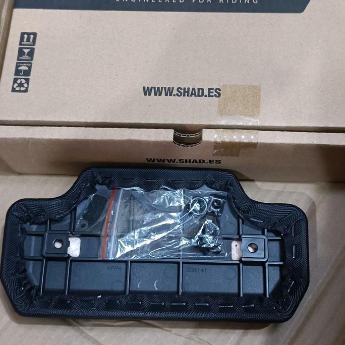 sandaran box shad TR41 / backrest shad TR41