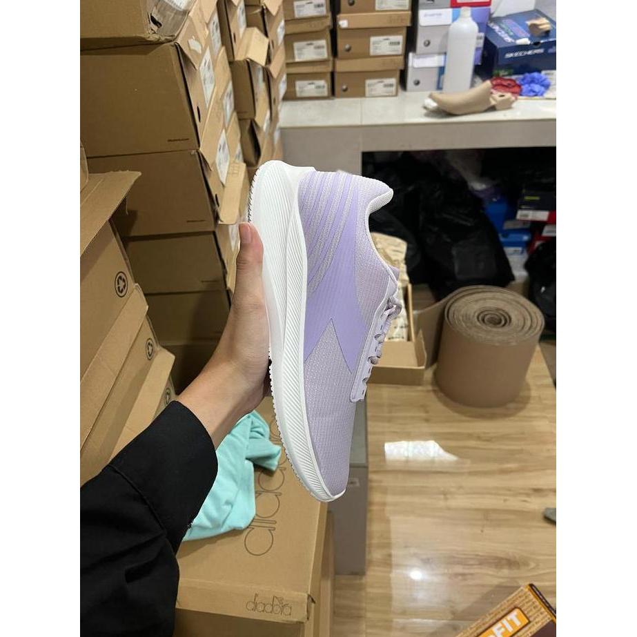 SEPATU LARI WANITA DIADORA KALISTO (F) UNGU DIAX24F0312E