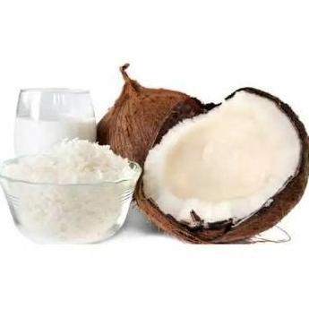 Thebest- Kelapa Parut Muda Segar 1 Buah Untuk Masak Urap atau Taburan Kue