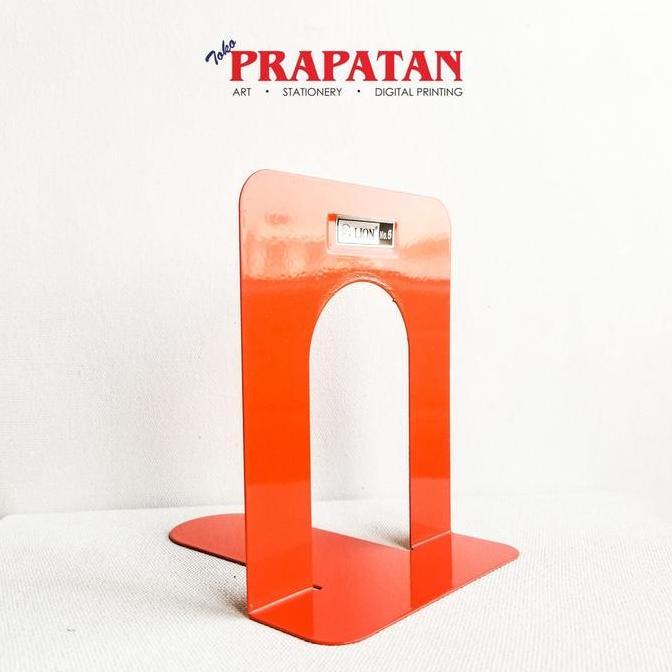 Book End Lion No 6 / Book Stand