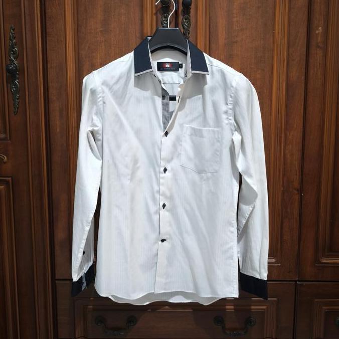 (BEST SELLER) BNWOT - G2000 Dress shirts Contrast Collar Kemeja Putih Pria Formal