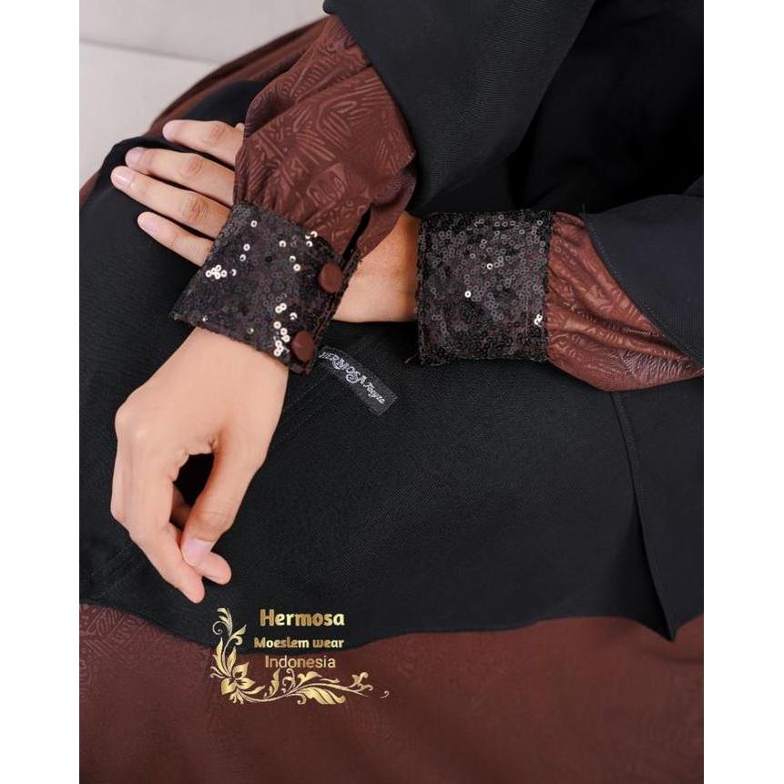 Murah [Gamis Hermosa] Gamis Hermosa Embos Motif Indian Manset Squin Coklat Tua-Gamis Coklat Tua Syar