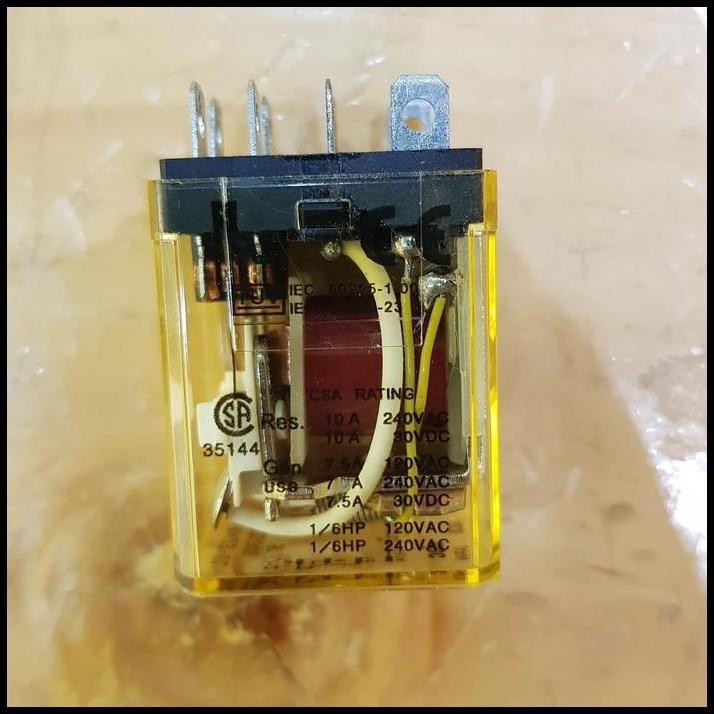 TERLARIS RELAY IDEC RH2B-UL 220V / RH2BUL 220-240VAC RH2B / RH2B-U