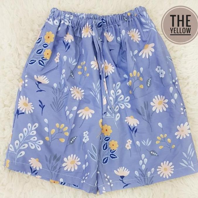 Pastikirim- Celana Pendek Katun Selutut Celana Katun Wanita Big Size