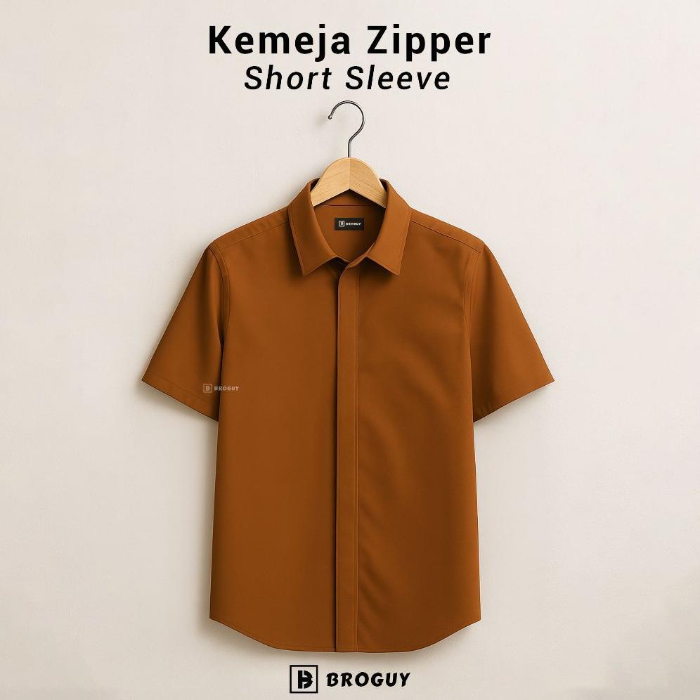 ORIGINAL BROGUY KEMEJA ZIPPER PRIA SIMPLE LENGAN PENDEK