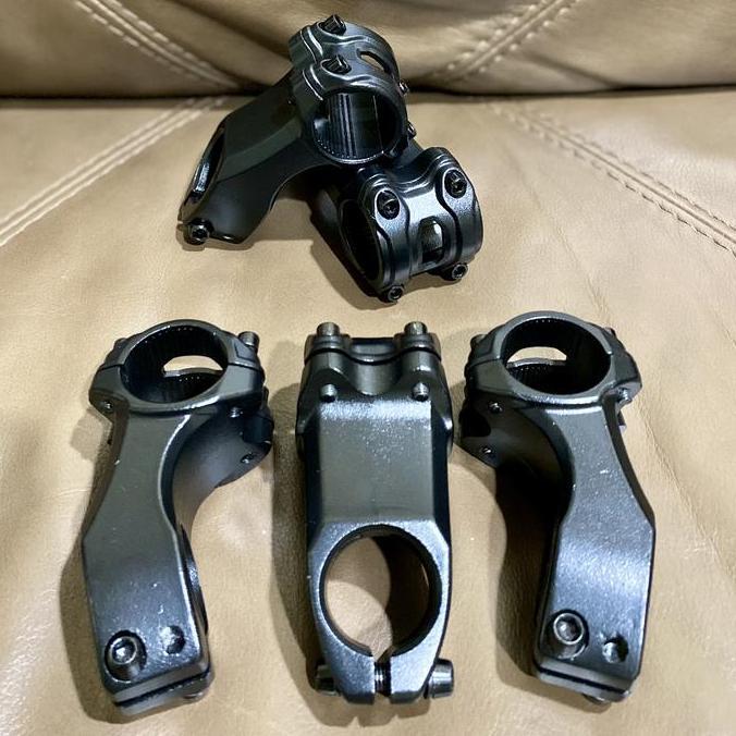 Stem Sepeda Nunduk -17 Derajat 60mm Diameter 31.8mm Alloy Hitam