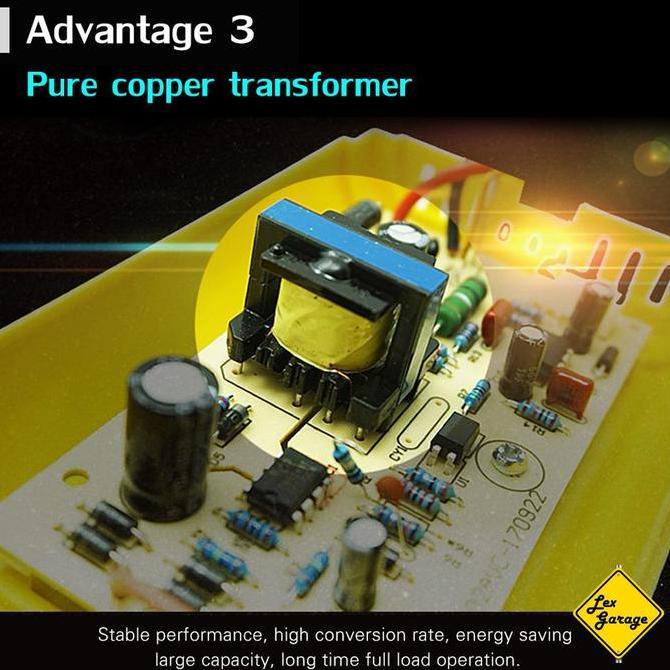 Charger Aki Mobil Motor Cas Casan Aki Accu Mobil Motor 12V Otomatis Lcd