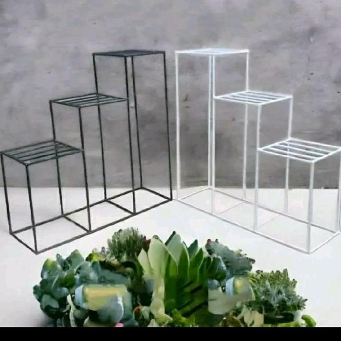 Taman- Standing Pot 3 Susun/ Standing Pot Besi/ Standing Pot Tanaman