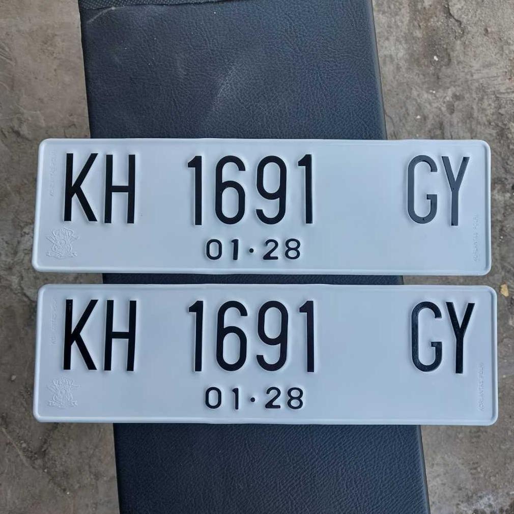 Plat Nomer Mobil Custom timbul 1 hari langsung jadi DP10