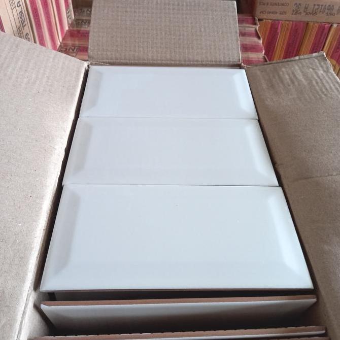 Homemid- Keramik Bevel - Keramik Dinding 10X20 - Keramik Dinding Dapur