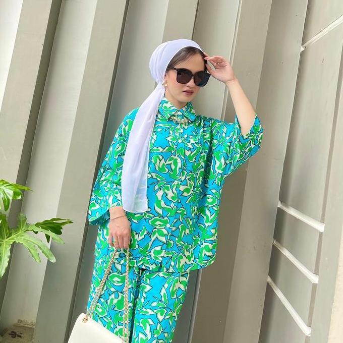 WOMENWEAR INDONESIA | Rosella Set | Oneset Wanita | Setelan Celana Motif