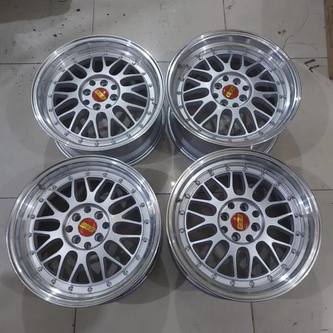 Terlaris Velg Mobil Bbs Lm Ring 17 Lebar 75/85 Lobang Baut 4 Et35/30 Velg Bekas