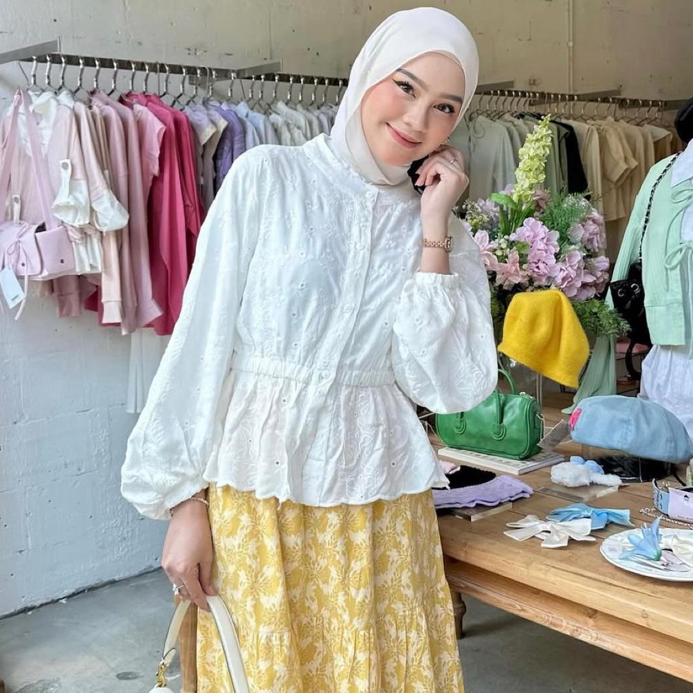 CUCI GUDANG Sarea Blouse Korean Style - Blouse Katun Bordir-Blouse Wanita-Katun Bolong-Bordir Bunga-