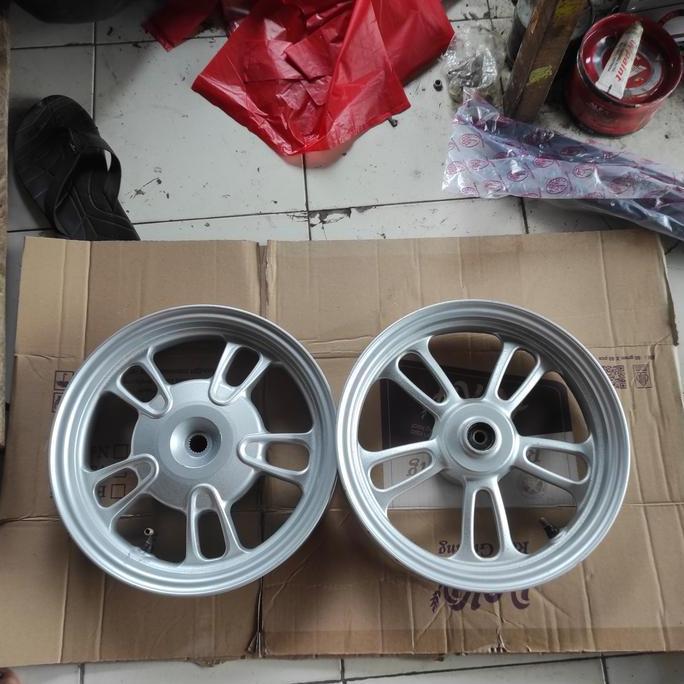 VELG SCOOPY NEW R12 ORIGINAL