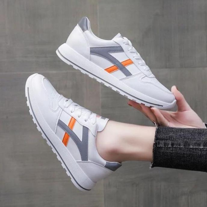 Tahan Lama Sr Sepatu Sneakers Revilla Wanita Sneakers Kasual Sport Wanita Putih Casual Karet