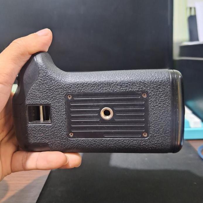 Baterai Grip Canon 600D Bg 600D 2Nd