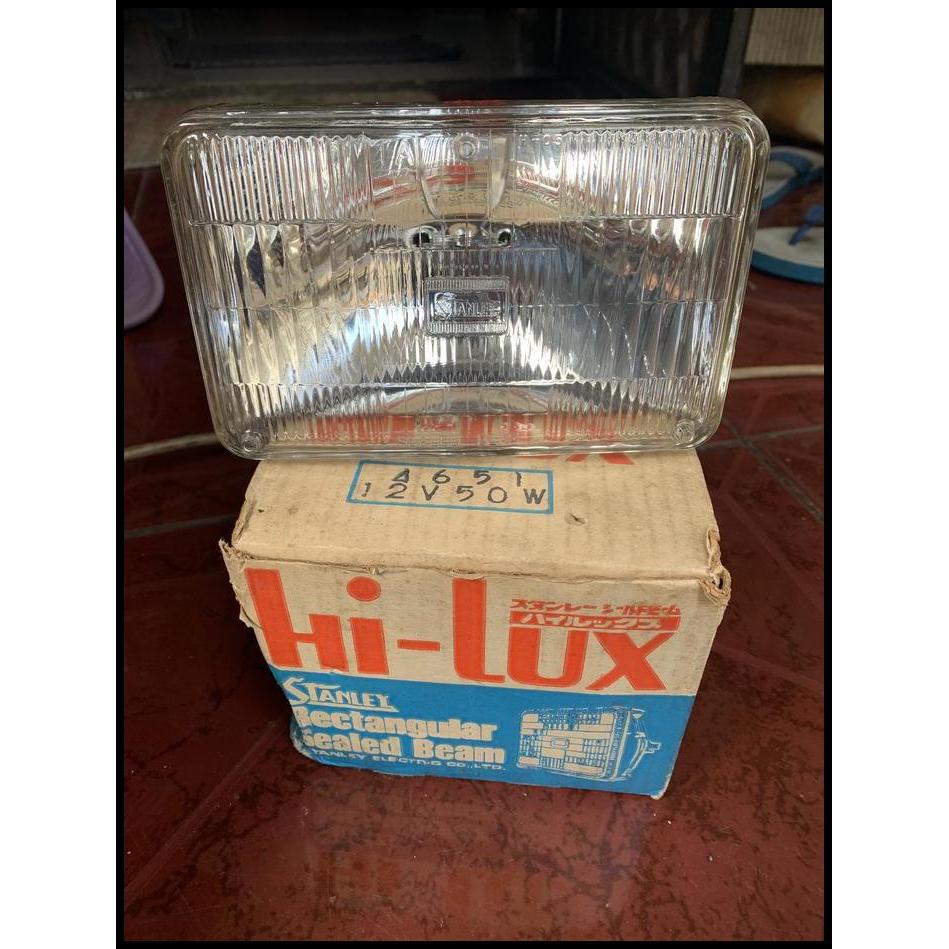 TERLARIS LAMPU SEALED BEAM KOTAK KECIL 12V KAKI 2 STANLEY