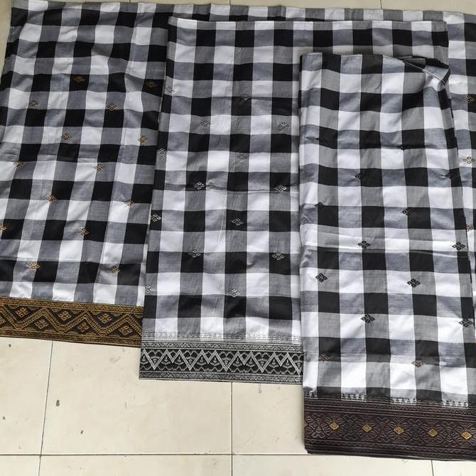 ~~~~~] Kain saput poleng Bali list tepi lebar variasi bordir lembaran