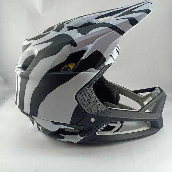 Helm Sepeda MTB Fox Proframe MIPS Zebra