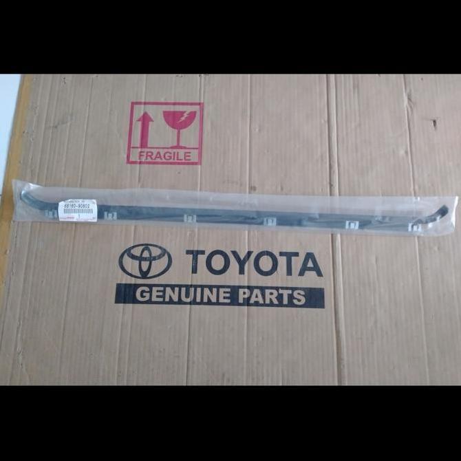 Pelipit Kaca Pintu Depan One Piece Luar Hardtop Bjfj40 68160-90802 Ori Ready