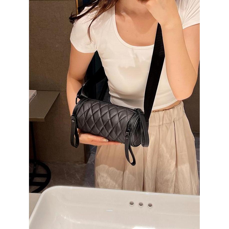 Tas silinder kotak-kotak berlian tas kurir olahraga luar ruangan wanita temperamen tas ember serbagu