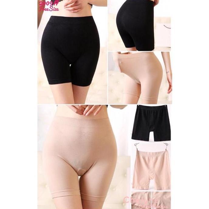 Hotpants Rajut Wanita YANU 958 CHELYNE 2009