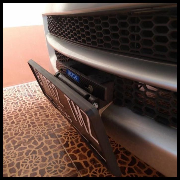 TERMURAH DUDUKAN PLAT NOMOR MOBIL BRIO JDM CARBON HITAM 