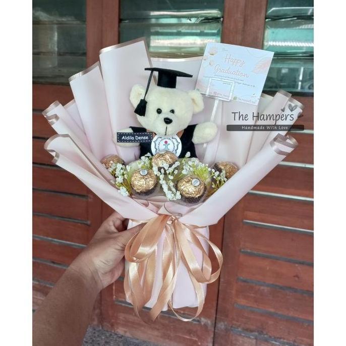 buket wisuda ferrero , buket ferrero rocher , buket coklat murah CS