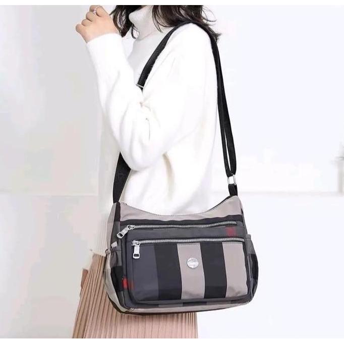 Updown- Tas Selempang Wanita Chibao Import 7886 Setrip