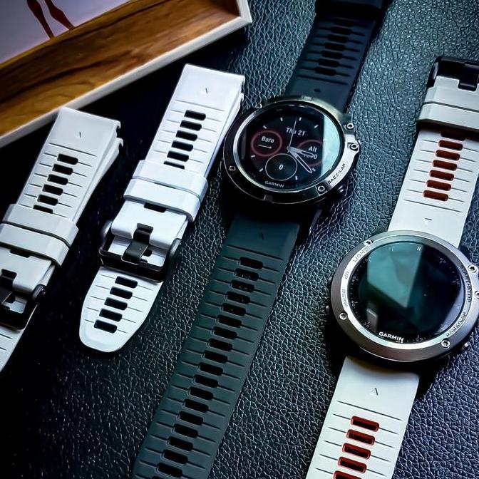 QUICKFIT 22mm Strap Garmin Fenix 8 47mm / E / 7 / 6 / 5 Plus Pro Forerunner 970 965 955 945 935 / In