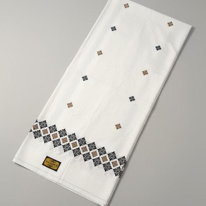 sarung bordir wadimor Bunga Bali bordir dewasa Katun Lembut Katun Putih hitam Motif sarung  perempua