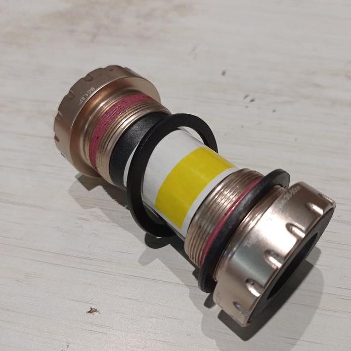 BB sepeda HT2 FSA import Taiwan