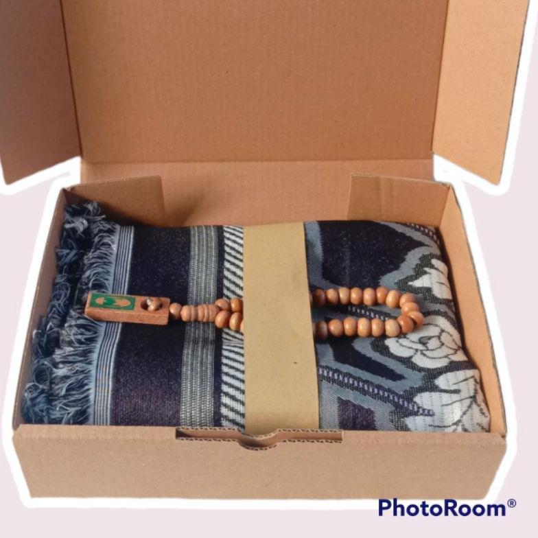 DISKON SAJADAH SOVENIR SAJADAH HAMPERS TAHLILAN SOVENIR ORANG WAFAT SOVENIR OLEH OLEH HAJI SOUVENIR 