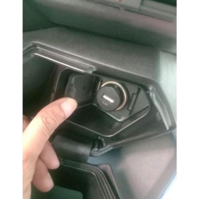 TERBARU USB CHARGER ORIGINAL AHM HONDA BEAT VARIO PCX SCOOPY ADV