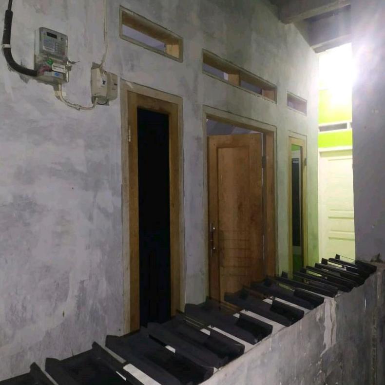 FAVORIT Holder Motor Hp Plat Besi Kuat Anti Patah