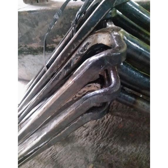 Garpu tanah pertanian/garpu lencek pertanian/garpu injak/garpu baja super jumbo tebal