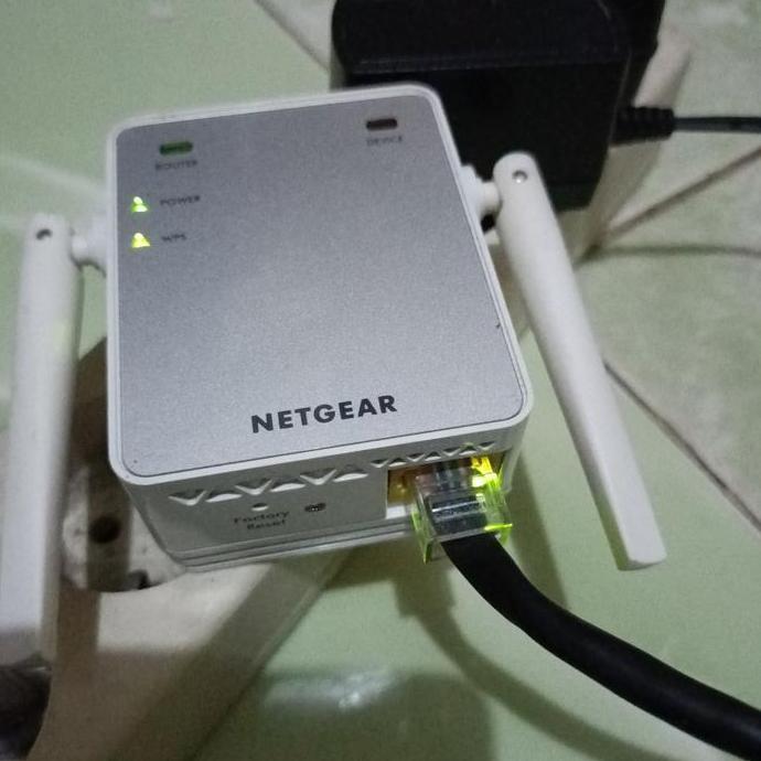 NETGEAR EX2700 N300 WIFI RANGE EXTENDER ESSENTIALS EDITION