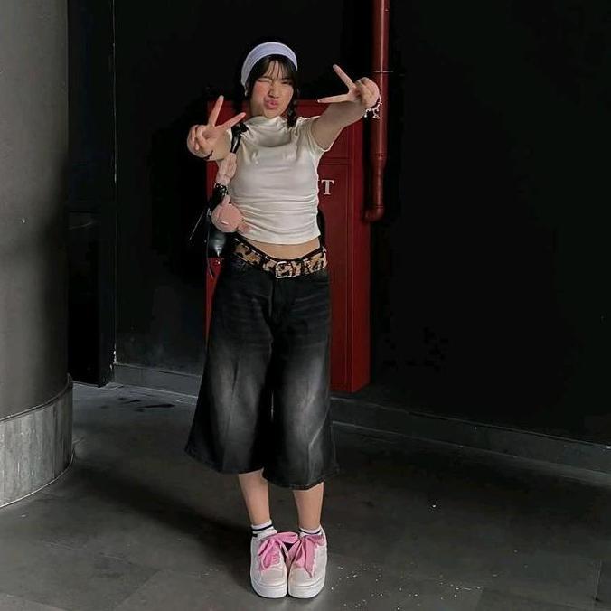 Unik Jort Pants Jeans Pria Wanita Celana Jeans 3/4 Unisex Regular Size 27 - 34