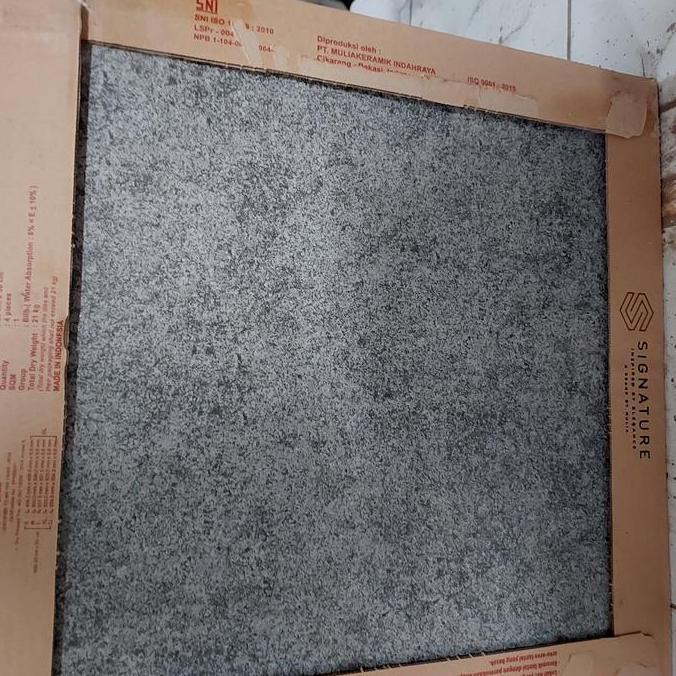KERAMIK 50X50 ABU MATT MULIA EVEREST SAND murah