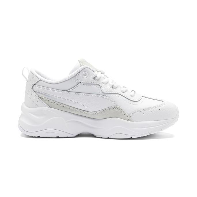 PUMA Sepatu Sneakers Training Wanita Cilia Lux