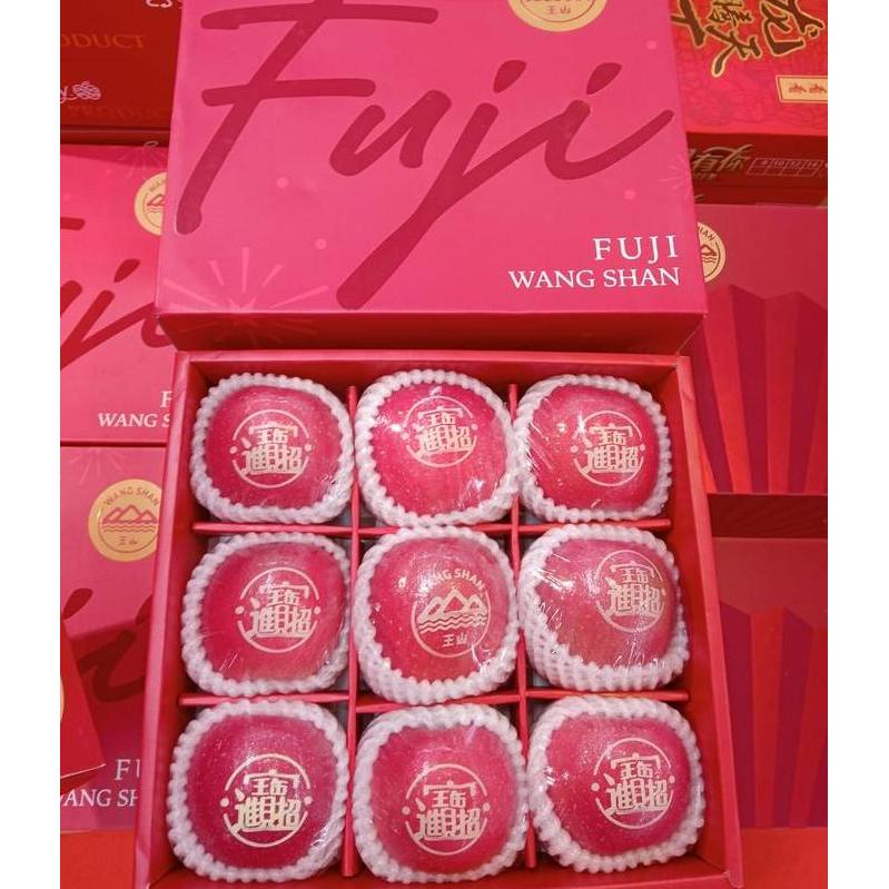 :::::::] Hampers Apel Fuji Wangshan Gift Imlek Box Isi 9 Pcs Free Kartu Ucapan