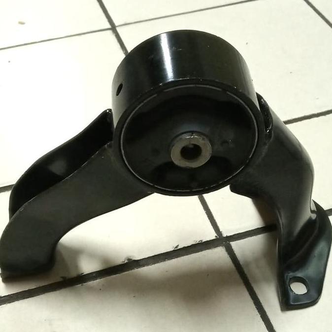 Mounting Belakang Outlander ( Thailand ) Termurah