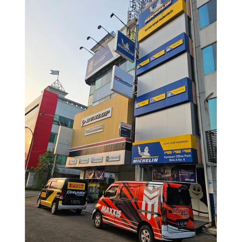 ban mobil dunlop 175 65 15 r1 nissan march