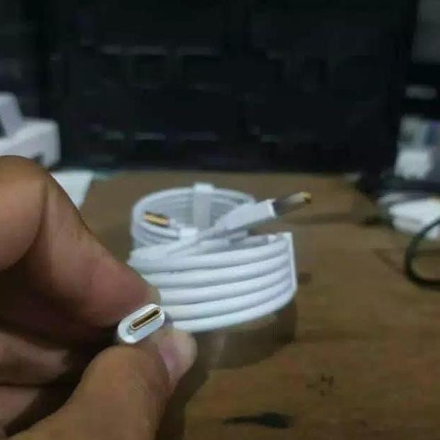 ORIGINAL KABEL DATA REALME 6 PRO USB TYPE C SUPER VOOC