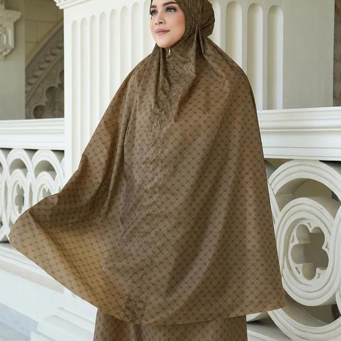 Termurah / Hot Sale Buttonscarves Monogram Mini Capsule Prayer Robe