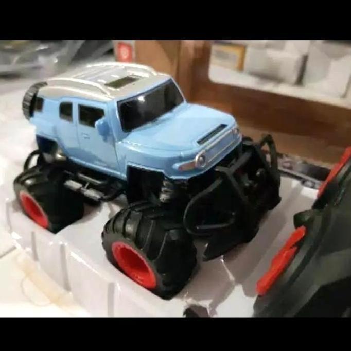 Mainan RC mobil jeep militer mini rc 1.24 asli murah rc offroad